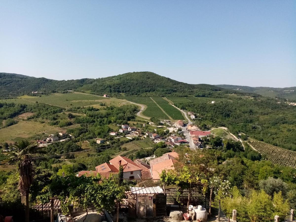 Rooms Serafin-Lavanda Motovun Bagian luar foto