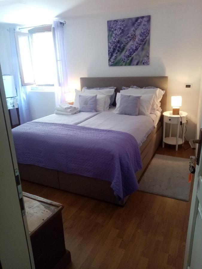 Rooms Serafin-Lavanda Motovun Bagian luar foto