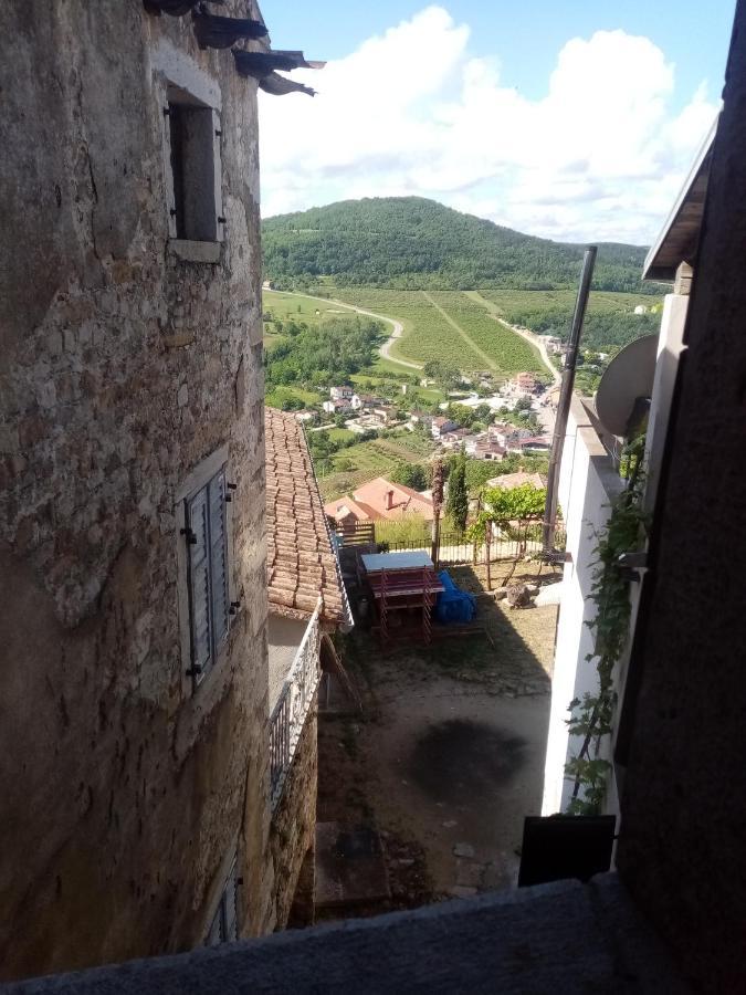 Rooms Serafin-Lavanda Motovun Bagian luar foto