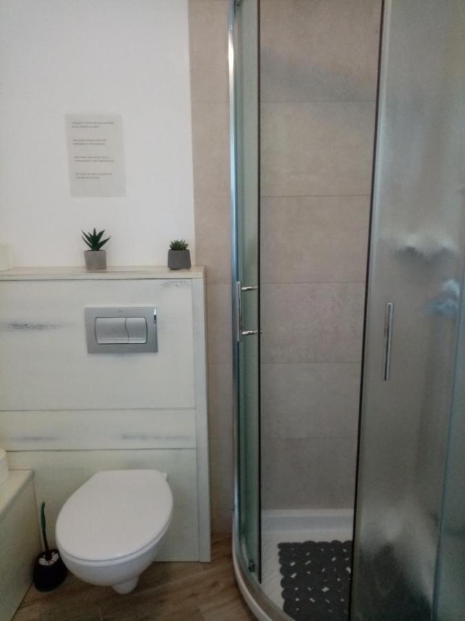 Rooms Serafin-Lavanda Motovun Bagian luar foto