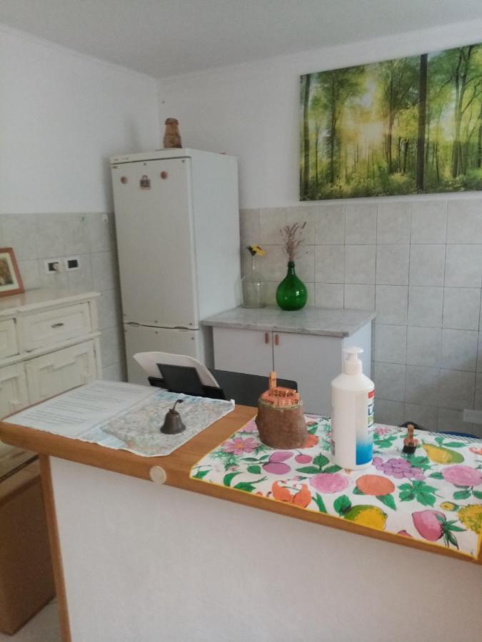 Rooms Serafin-Lavanda Motovun Bagian luar foto